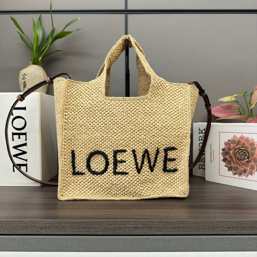 LOEWE 25S WE FONT TOTE BAG 30 IN NATURAL RAFFIA FIBER CALFSKIN SHOULDER STRAP